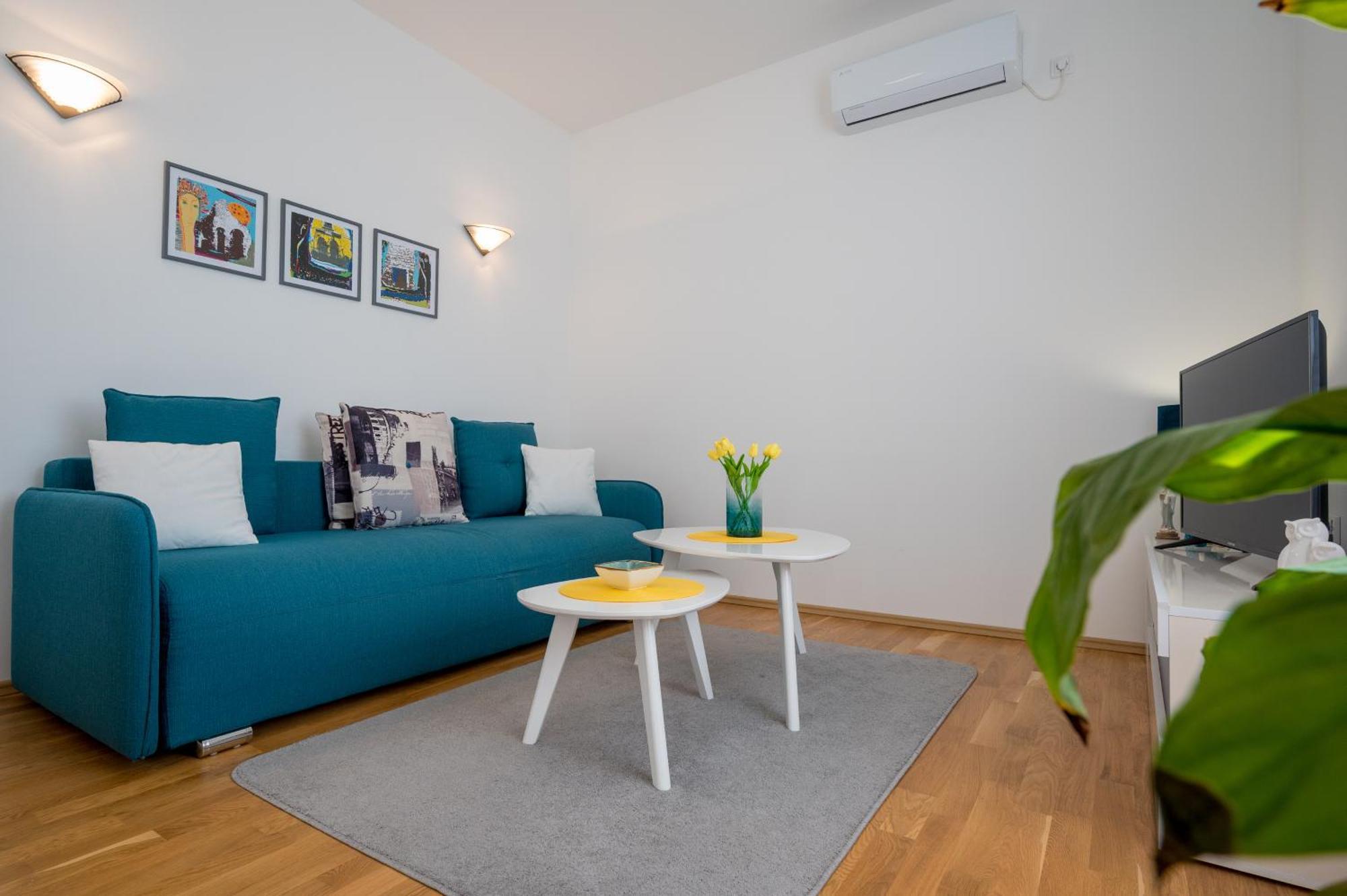 Apartment Lana Tivat Ngoại thất bức ảnh